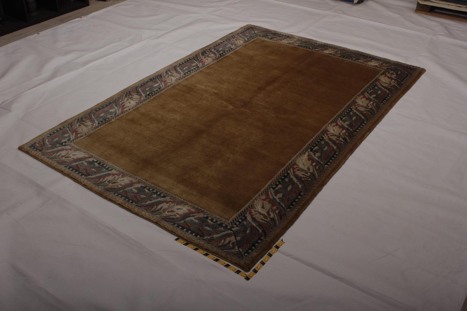 Handknotted Indo New Zea. Wool Silky Rug